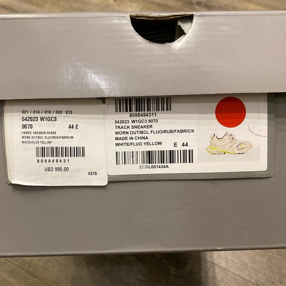 Balenciaga Track Sneaker in “White Flou Yellow” - Picture 6 of 8